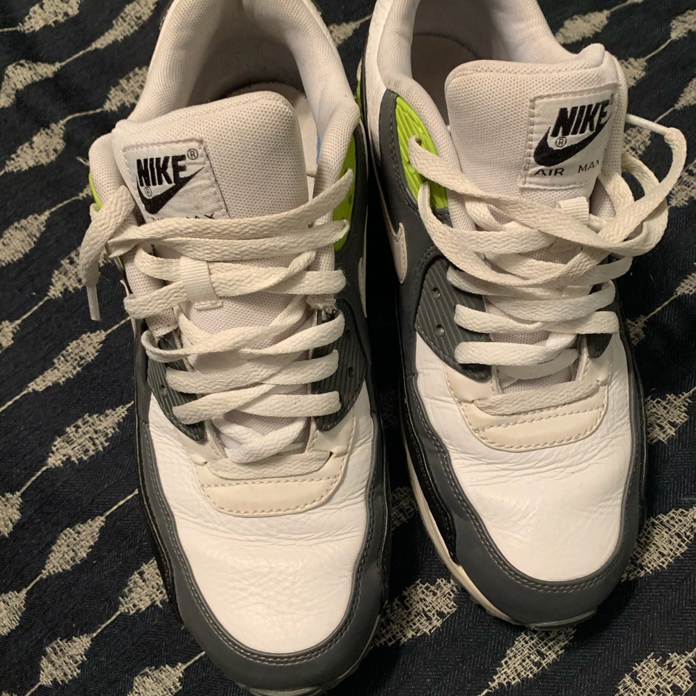 Air max shoes